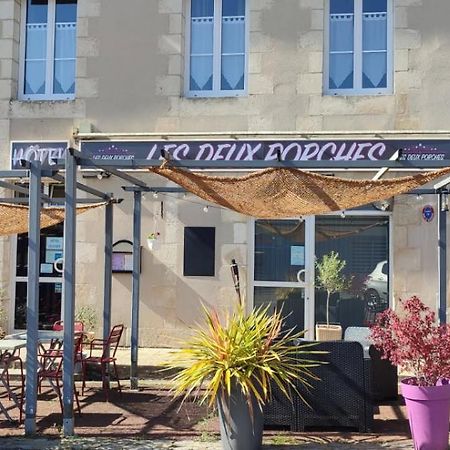 Hotel Les Deux Porches Verrieres  Zewnętrze zdjęcie
