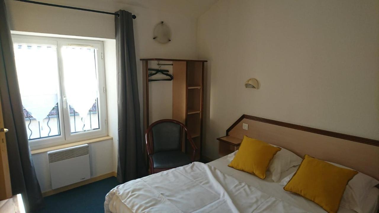 Hotel Les Deux Porches Verrieres  Zewnętrze zdjęcie