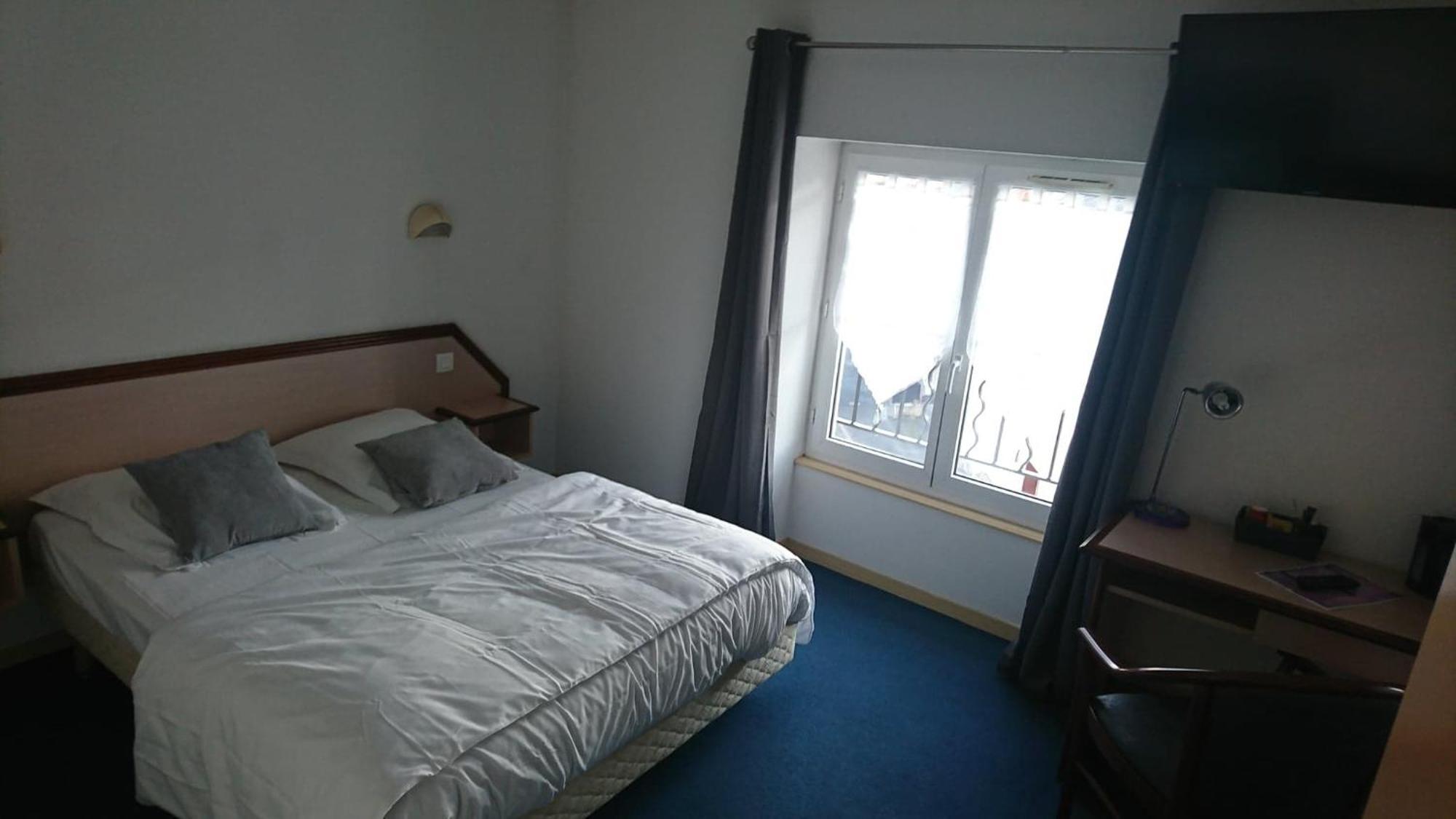Hotel Les Deux Porches Verrieres  Zewnętrze zdjęcie
