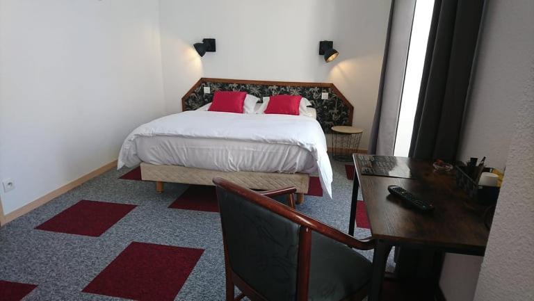 Hotel Les Deux Porches Verrieres  Zewnętrze zdjęcie