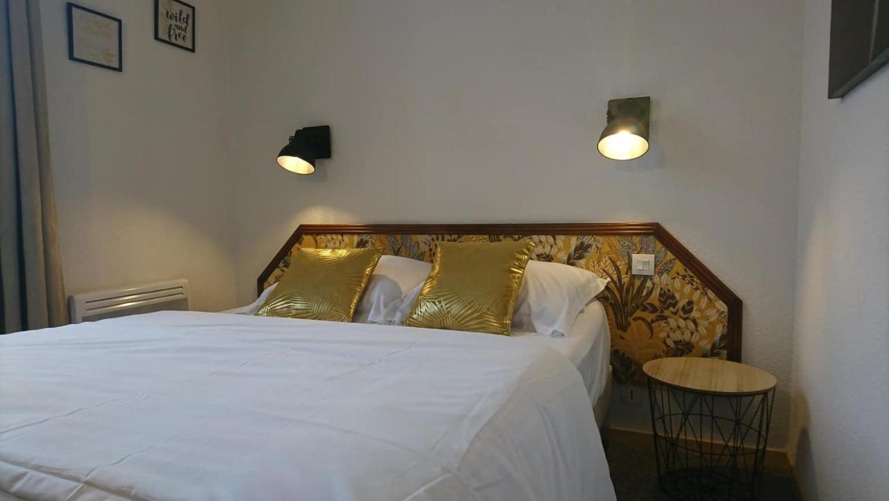 Hotel Les Deux Porches Verrieres  Zewnętrze zdjęcie