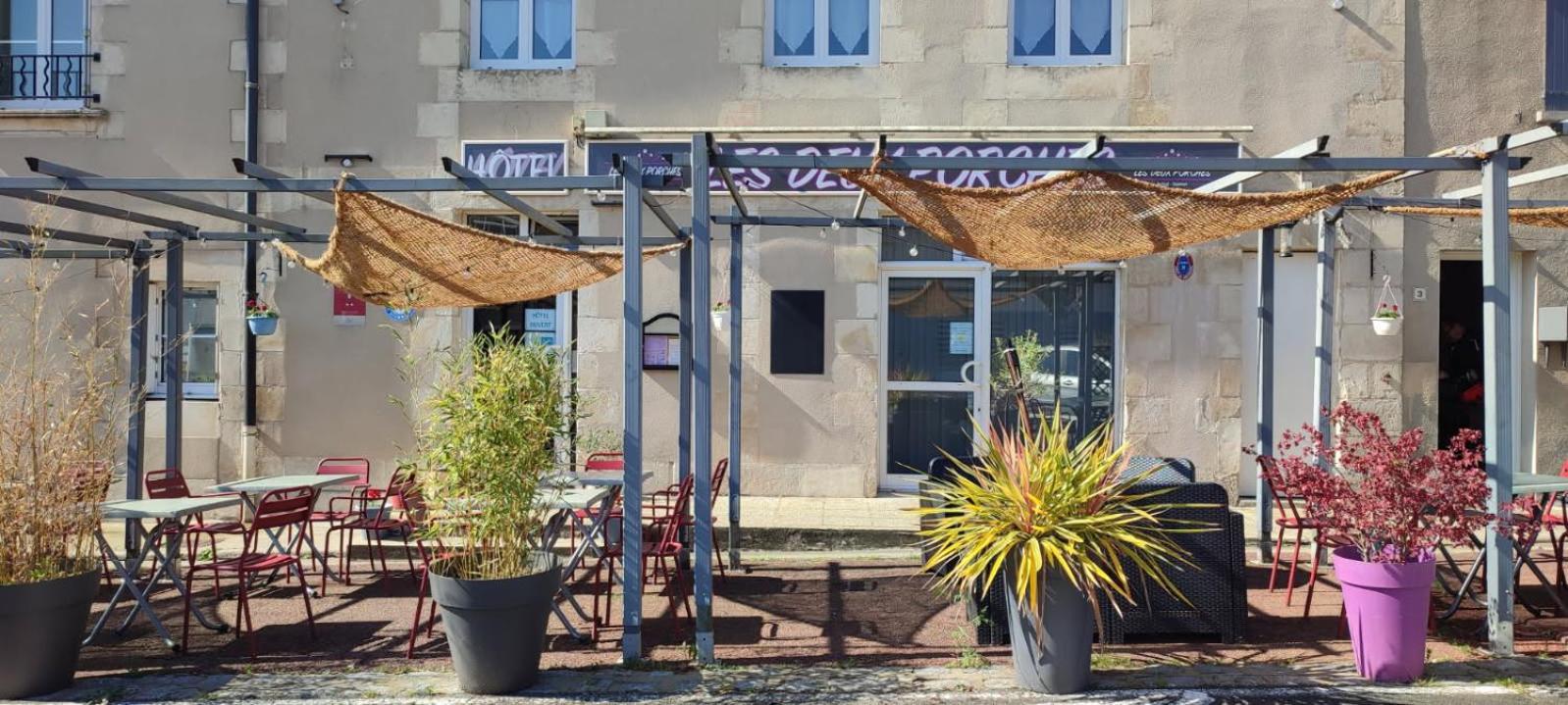 Hotel Les Deux Porches Verrieres  Zewnętrze zdjęcie